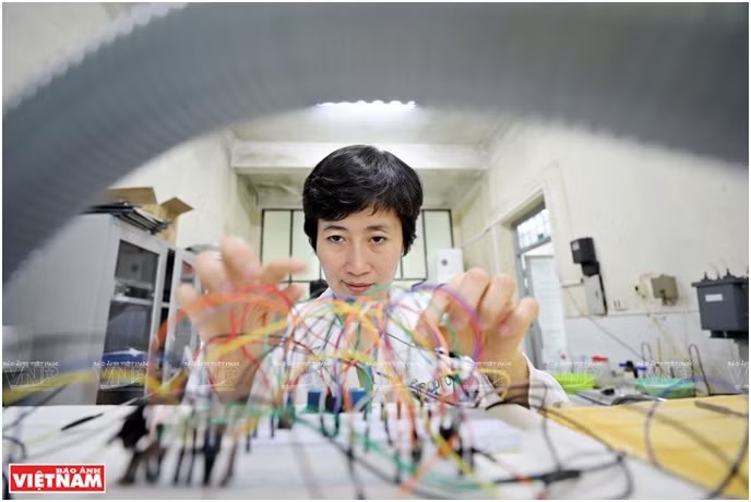 PGS.TS Nguyễn Minh Tân - Giảng viên Khoa Kỹ thuật Hóa học, Trường Hóa và Khoa học sự sống, ĐH Bách khoa Hà Nội